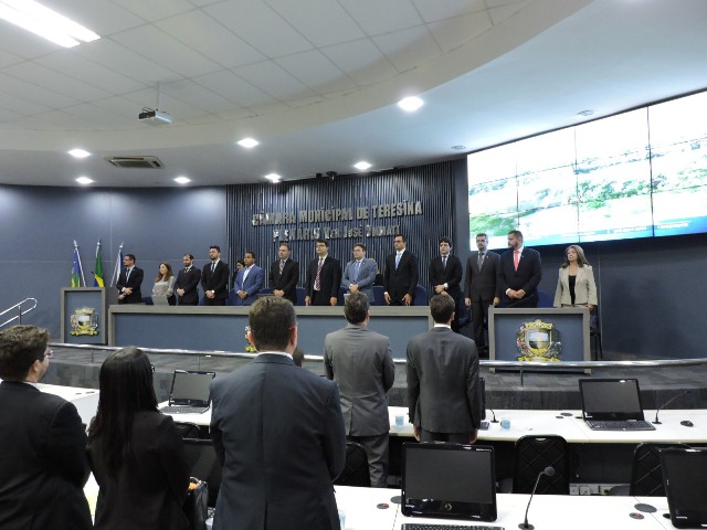 PGM acompanha homenagem a advogados na Cmara Municipal